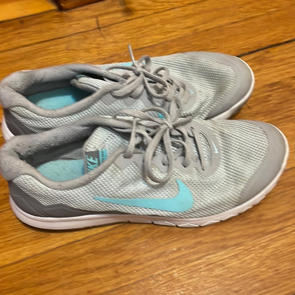Nike women sneakers